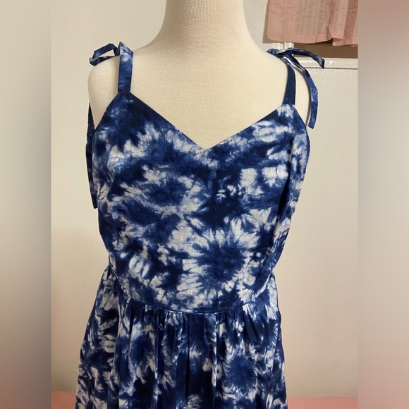 Gap dress - Picture 3 of 10